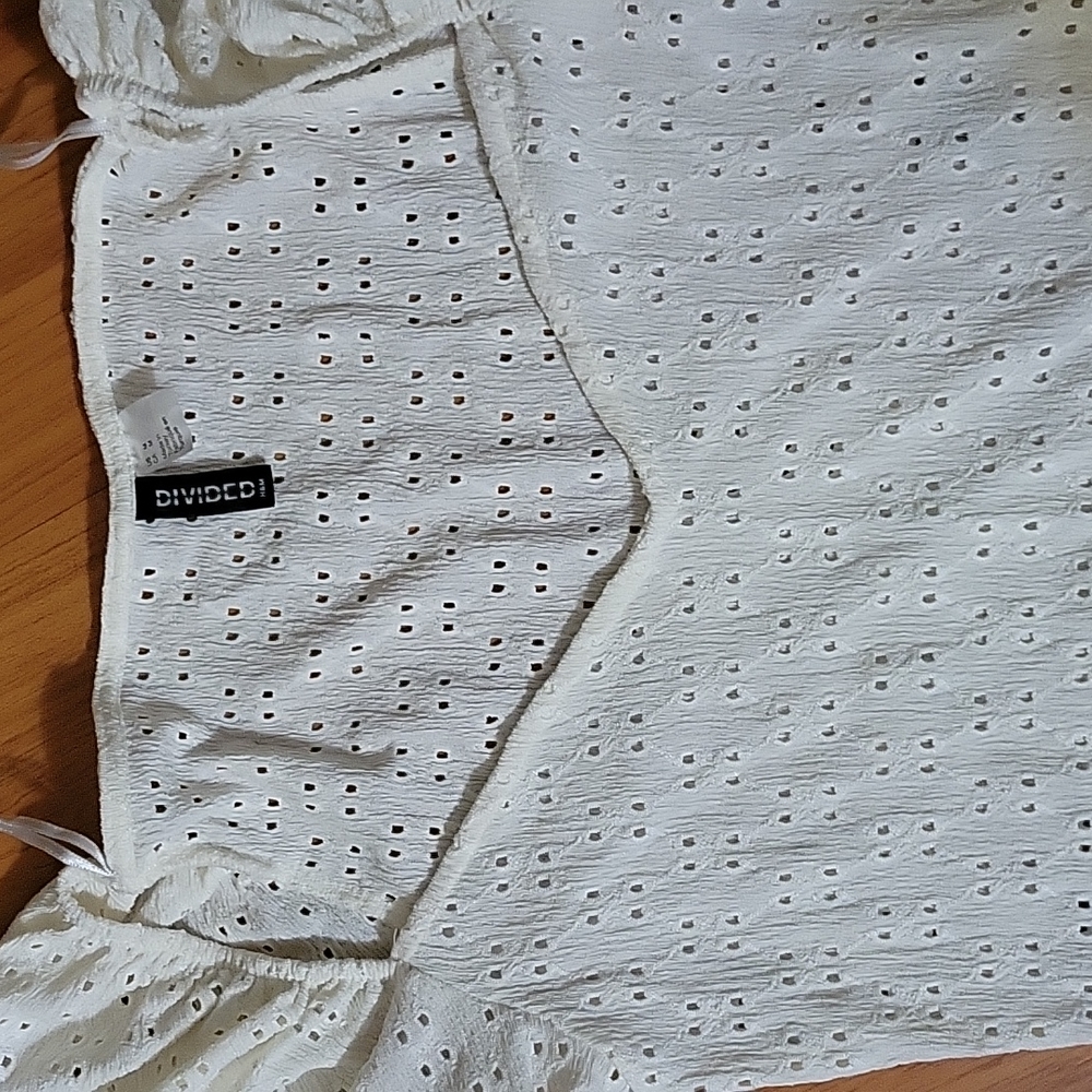 Sold - Picture 3 of 6